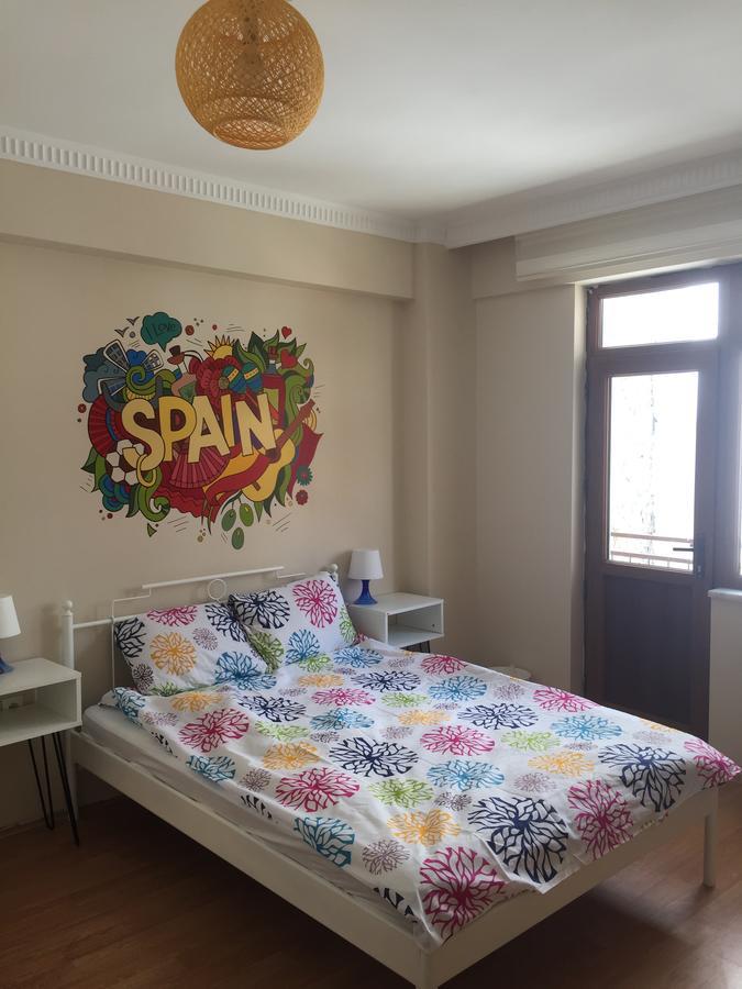 Deeps Hostel Eskisehir Bagian luar foto